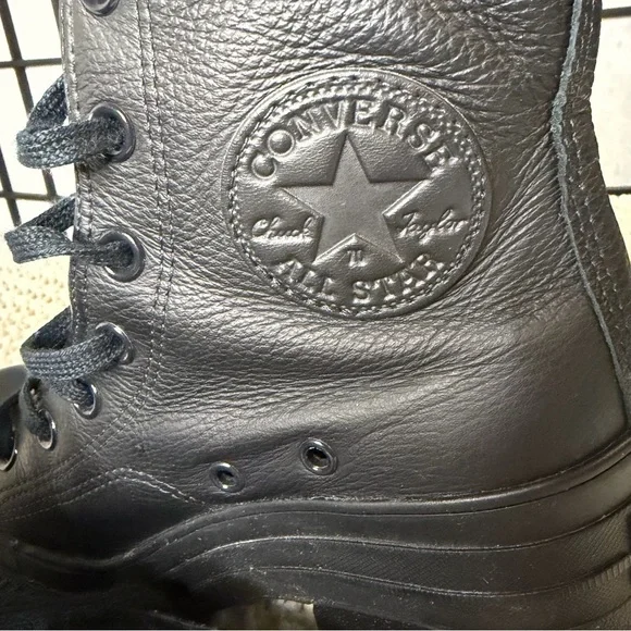 Converse Women’s Chuck De Luxe Heeled All-Black High-Top Sneaker Boots 7 - Picture 6 of 7